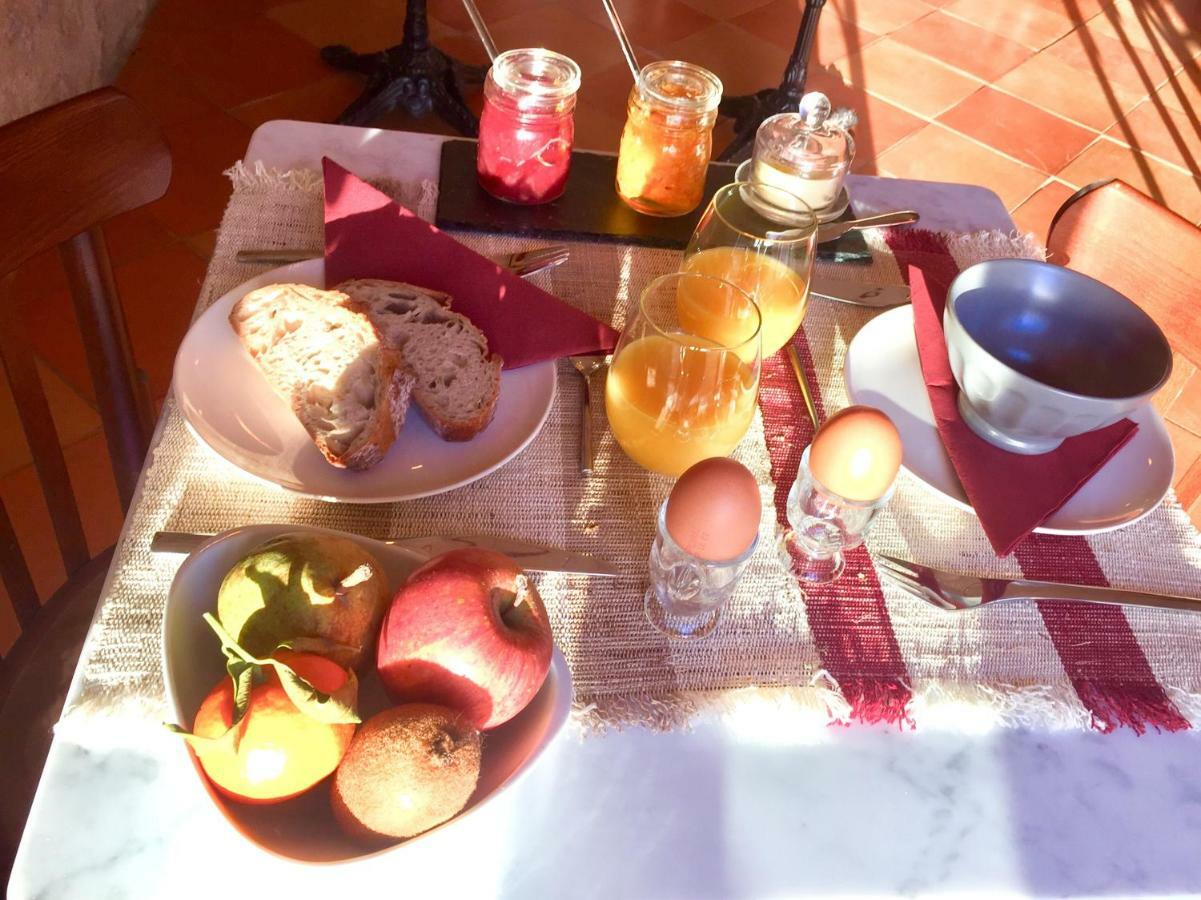 La Carreterie - Les Gites Pineuilh Bagian luar foto